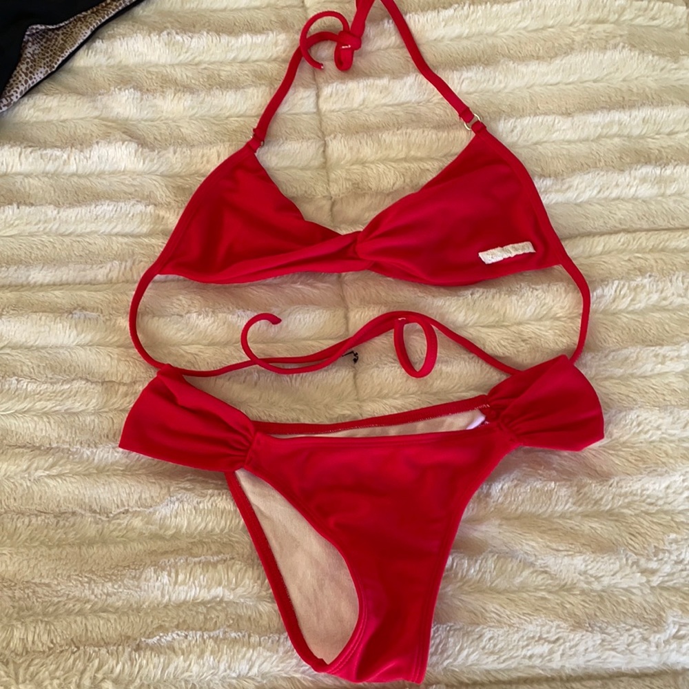 Maui Girl bikini